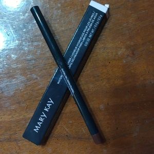 Mary Kay waterproof Lip Liner Truffle Nude